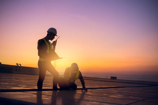 Best Roof Maintenance Services  in Everett, WA